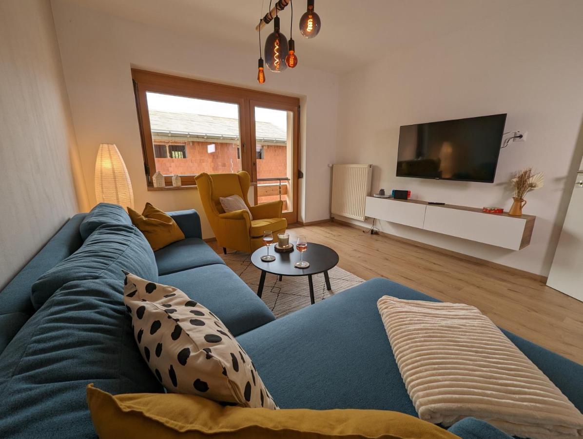 Angerpartments-Sonnige Grosse Wohnung Mit Balkon Und Kostenlosen Parkplatz Dobriach Luaran gambar